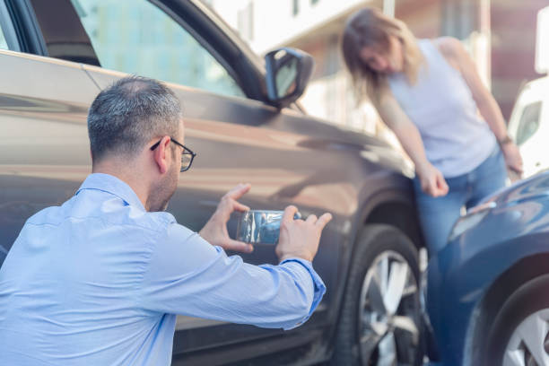 Professional Auto Insurance technician working in Pharr, TX